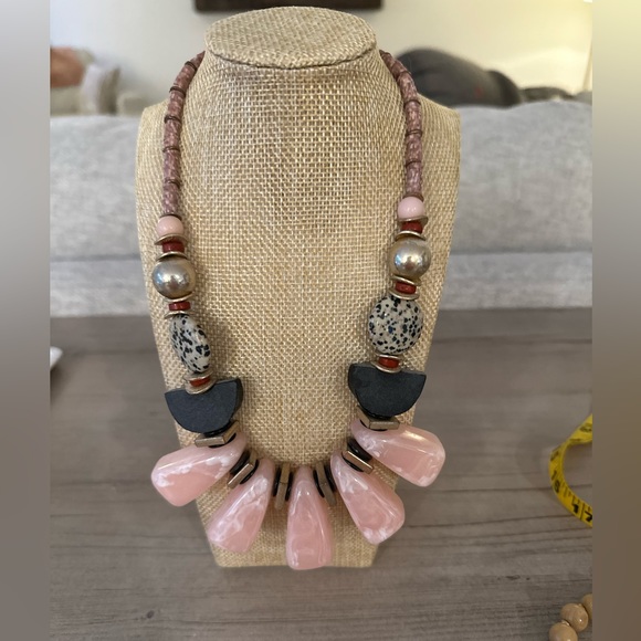 Anthropologie Jewelry - Anthropologie necklace.  Adjustable